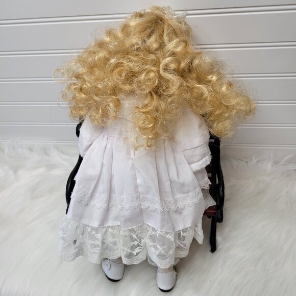 Vintage Brinn's Collectible Porcelain Doll 15" 1992 White Lace Dress & Knickers - Picture 6 of 12